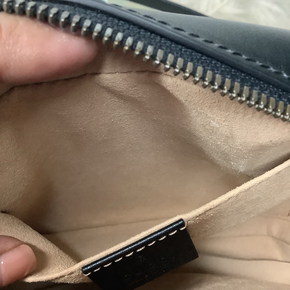 GG MARMONT SMALL SHOULDER BAG - Picture 10 of 14